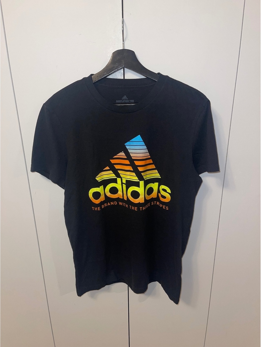 Adidas Amplifier Tee Men’s S Black Multicolor Gradient Logo Graphic T-Shirt